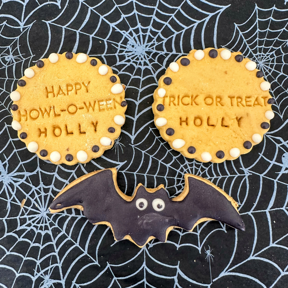 Batty Bites personalised Halloween dog biscuit set with bat and round biscuits