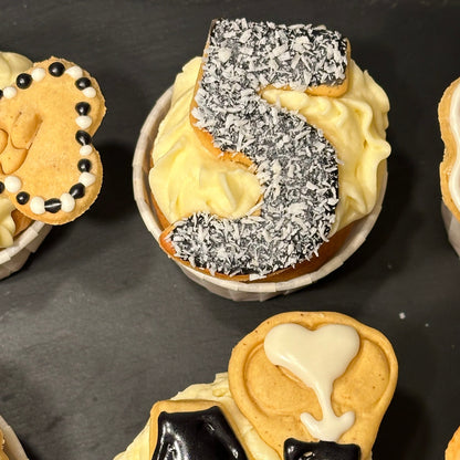 Pupcakes topped with Personalised Biscuits