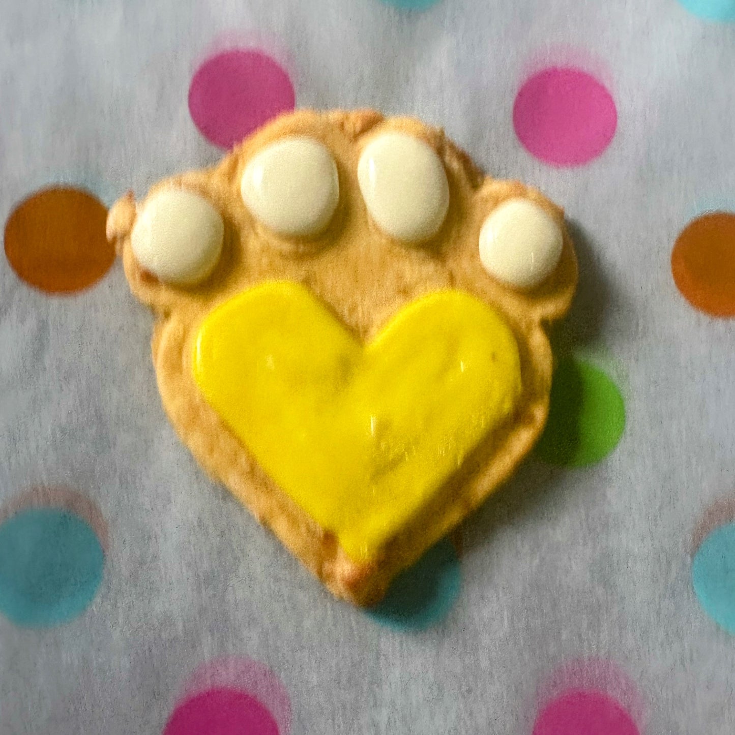 Big Love Paw Biscuit