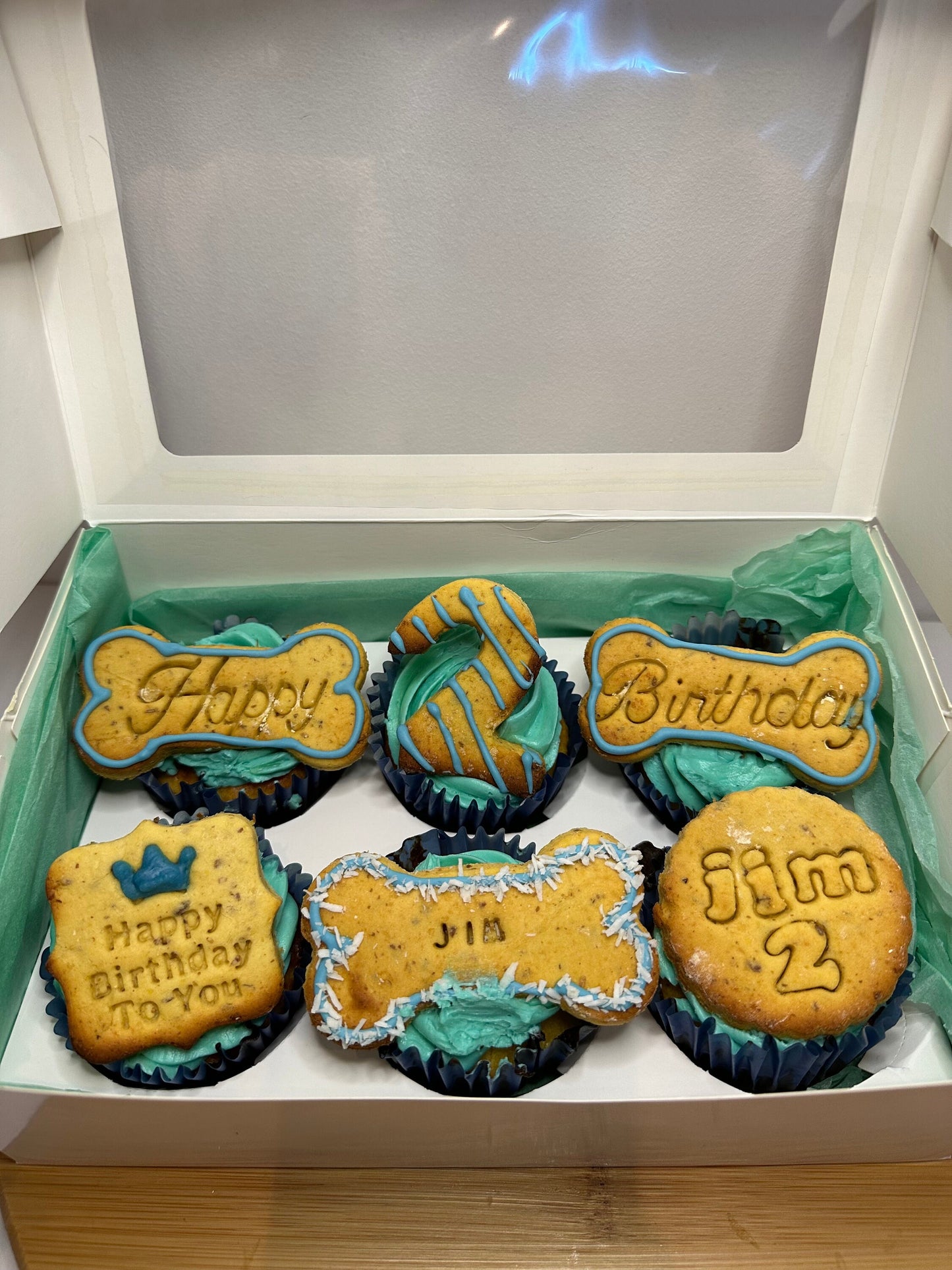 Pupcakes topped with Personalised Biscuits